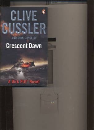 Crescent dawn