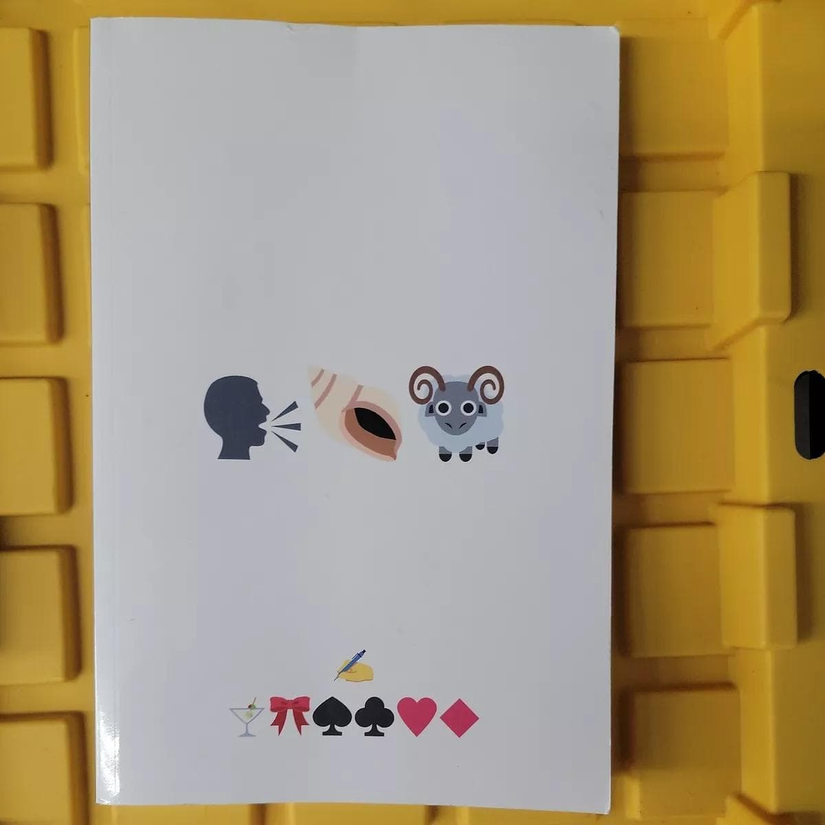 EMOJI HAGGADAH